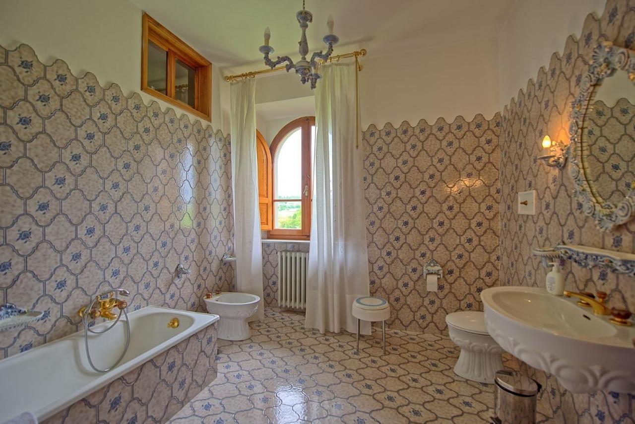 לוצ'יניאנו Villa Eleonora מראה חיצוני תמונה